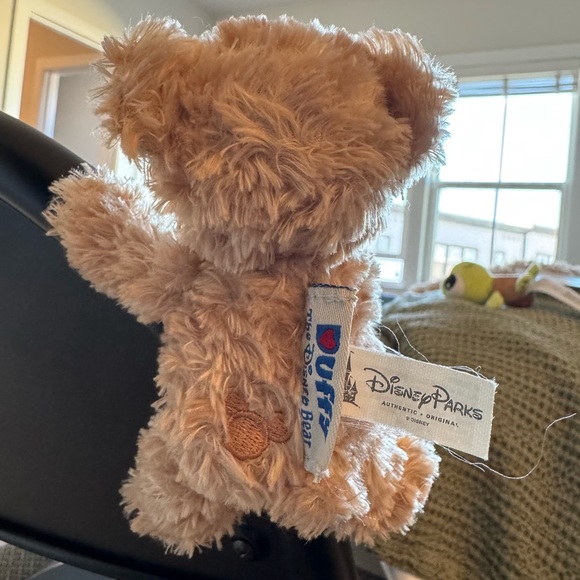 Disney Parks Duffy Bear Plush Magnet - Head Rotates - Picture 4 of 11